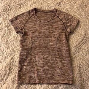 Lululemon Swiftly Tech Short Sleeve Shirt